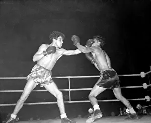 Dai Dower (L) v Hilaire Gaviano September 1954 1950's Boxing in Harringay Dai Dower (L) v Hilaire Gaviano September 1954 1950's Boxing in Harringay