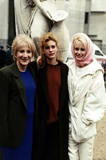 Daryl Hannah with Julia Roberts & Olympia Dukakis in Berkeley Square R to L Daryl Hannah with Julia Roberts & Olympia Dukakis in Berkeley Square R to L