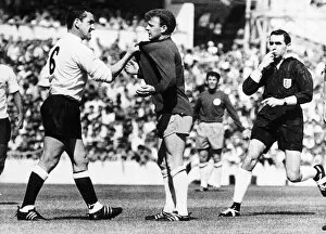 00236 Collection: Dave Mackay footballer plays for Spurs V Leeds Utd He grabs Billy Bremner by the Shirt