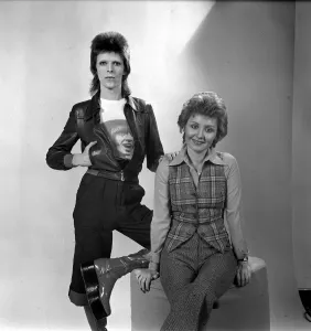 David Bowie and Lulu - December 1973 studio shot David Bowie and Lulu - December 1973 studio shot