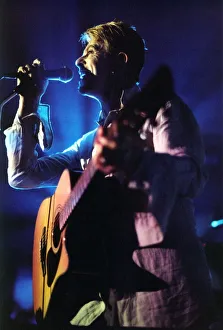 Mirror/0000to0099 00083/david bowie performing riverside newcastle Mirror/0000to0099 00083/david bowie performing riverside newcastle
