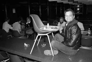 David Jason Actor - September 1974 having his Lunch, at Thames TV David Jason Actor - September 1974 having his Lunch, at Thames TV