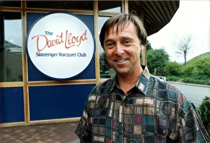 DAVID LLOYD OUTSIDE THE DAVID LLOYD RACQUET CENTRE IN WEST LONDON 19/06/1996 DAVID LLOYD OUTSIDE THE DAVID LLOYD RACQUET CENTRE IN WEST LONDON 19/06/1996
