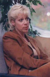 Mirror/0300to0399 00384/denise welch interview 15 november 1997 circa Mirror/0300to0399 00384/denise welch interview 15 november 1997 circa
