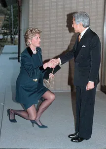 Diana, Princess of Wales curtsies as she greets Emperor Akihito of Japan during her visit Diana, Princess of Wales curtsies as she greets Emperor Akihito of Japan during her visit