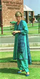 Diana, Princess of Wales at the Shaukat Khanum Memorial Hospital in Lahore, Pakistan Diana, Princess of Wales at the Shaukat Khanum Memorial Hospital in Lahore, Pakistan