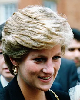 Diana, Princess of Wales during a visit to Fawsley House in Rugby. 23rd May 1993 Diana, Princess of Wales during a visit to Fawsley House in Rugby. 23rd May 1993