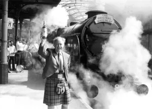 Donald Mackinlay of distillers Charles Mackinlay toasts the departure of the 1926 Lord Donald Mackinlay of distillers Charles Mackinlay toasts the departure of the 1926 Lord