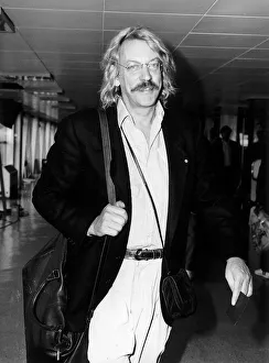 Donald Sutherland leaving Heathrow airport for New York by Concorde *** Local Caption Donald Sutherland leaving Heathrow airport for New York by Concorde *** Local Caption