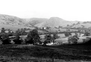 Dovedale lying betwen Bunster Hill (left) and Thorpe Cloud (right) in Derbyshire Dovedale lying betwen Bunster Hill (left) and Thorpe Cloud (right) in Derbyshire