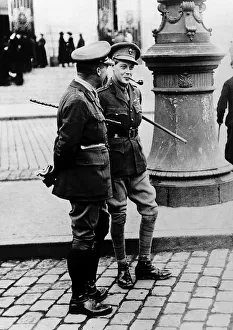 Duke Of Windsor with the Prince of Wales in lille Dbase Msi Duke Of Windsor with the Prince of Wales in lille Dbase Msi