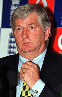 Duncan Fletcher new cricket coach June 1999 poses for photographers at the Lord' Duncan Fletcher new cricket coach June 1999 poses for photographers at the Lord'