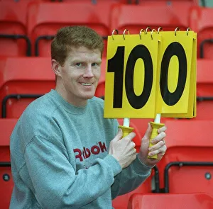 Duncan Shearer Aberdeen football player who is lopoking forward to scoring his 100th goal Duncan Shearer Aberdeen football player who is lopoking forward to scoring his 100th goal