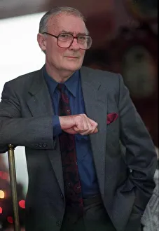 Edward Woodward Actor at his home in Devon Edward Woodward Actor at his home in Devon