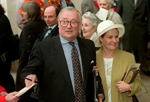 Edward Woodward Actor with wife Michelle Dotrice 1994 at Les Dawsons Memorial Edward Woodward Actor with wife Michelle Dotrice 1994 at Les Dawsons Memorial
