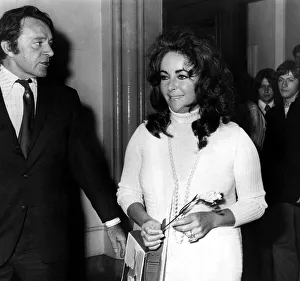 Elizabeth Taylor and Richard Burton leaving Caxton Hall in London after the marriage of Elizabeth Taylor and Richard Burton leaving Caxton Hall in London after the marriage of