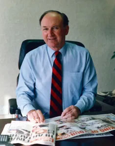 Endell Laird, Editor in Chief Scottish Daily Record and Sunday Mail. 5th October 1992 Endell Laird, Editor in Chief Scottish Daily Record and Sunday Mail. 5th October 1992