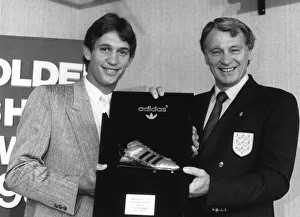 England Manager Bobby Robson presenters England player striker Gary Lineker with England Manager Bobby Robson presenters England player striker Gary Lineker with