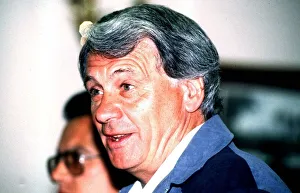 England manger Bobby Robson announces his resignation from the post May 1990 England manger Bobby Robson announces his resignation from the post May 1990