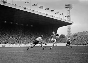 English League Division One match at Hillsborough. Sheffield Wednesday 1 v English League Division One match at Hillsborough. Sheffield Wednesday 1 v
