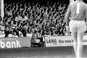 Images Dated 9th October 1982: English League Division One match at Upton Park. West Ham United 3 v Liverpool 1