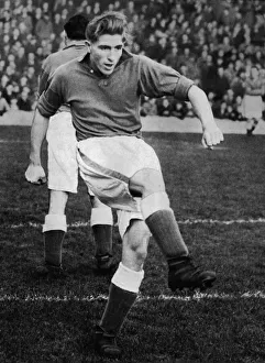 Everton forward Dave Hickson, January 1957 Everton forward Dave Hickson, January 1957