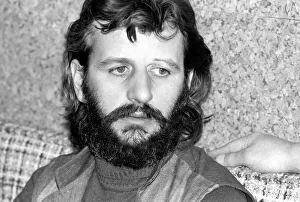 Ex Beatle Ringo Starr. April 1975 75-1771-005 Ex Beatle Ringo Starr. April 1975 75-1771-005