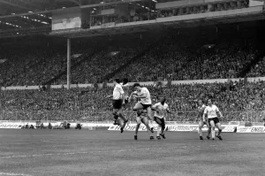 F. A. Cup Final. Manchester City 1 v. Tottenham Hotspur 1. May 1981 MF02-30-108 F. A. Cup Final. Manchester City 1 v. Tottenham Hotspur 1. May 1981 MF02-30-108
