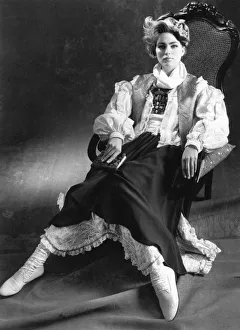 Fashion - Blouses: Fine and Dandy. Every now and again the urge to 'dress up" Fashion - Blouses: Fine and Dandy. Every now and again the urge to 'dress up"