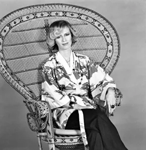 Fashions. Kimonos. Mrs. Linda Bruce Lee. February 1975 75-00710-001 Fashions. Kimonos. Mrs. Linda Bruce Lee. February 1975 75-00710-001