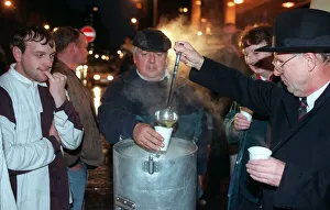 FERGUS MCCANN Celtic football chairman GIVES OUT SOUP TO THE HOMELESS AT GLASGOW FERGUS MCCANN Celtic football chairman GIVES OUT SOUP TO THE HOMELESS AT GLASGOW