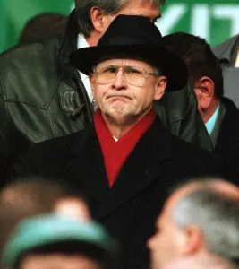 FERGUS McCann Celtic MD November 1998 AT CELTIC PARK ON SATURDAY football black FERGUS McCann Celtic MD November 1998 AT CELTIC PARK ON SATURDAY football black