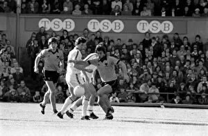 Images Dated 18th October 1980: Football Division 1. Aston Villa 3 v. Tottenham Hotspur 0. October 1980 LF04-43-023