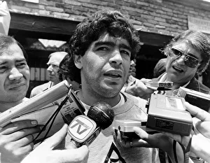 Football World Cup 1986 Diego Maradona Argentinian footballer talking to Football World Cup 1986 Diego Maradona Argentinian footballer talking to