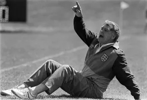 Football World Cup May 1986 England manager Bobby Robson at training session in Football World Cup May 1986 England manager Bobby Robson at training session in