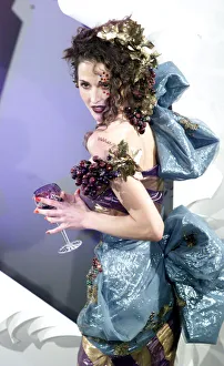 France Paris Fashion Week Christian Dior Collection 1999 Model holding a wine glass France Paris Fashion Week Christian Dior Collection 1999 Model holding a wine glass