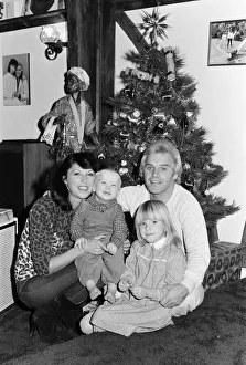Freddie Starr, Comedian, wife Sandy and children, Jody and Donna, Christmas Freddie Starr, Comedian, wife Sandy and children, Jody and Donna, Christmas