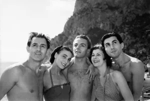 Friends of American singer and actress Gracie Fields: Anton Dolin, Daphne Dale Friends of American singer and actress Gracie Fields: Anton Dolin, Daphne Dale