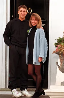 GARY LINEKER WITH WIFE MICHELLE LINEKER STANDING OUTSIDE THEIR HOUSE IN PHOTOSHOOT GARY LINEKER WITH WIFE MICHELLE LINEKER STANDING OUTSIDE THEIR HOUSE IN PHOTOSHOOT