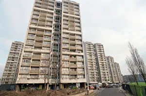 General views of tower blocks. Brandon Estate, Kennington, London. 31st January 1989 General views of tower blocks. Brandon Estate, Kennington, London. 31st January 1989