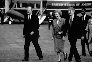 GEORGE AND BARBARA BUSH ARCHIVE - GEORGE BUSH, MARGARET THATCHER AND HENRY CATTO GEORGE AND BARBARA BUSH ARCHIVE - GEORGE BUSH, MARGARET THATCHER AND HENRY CATTO