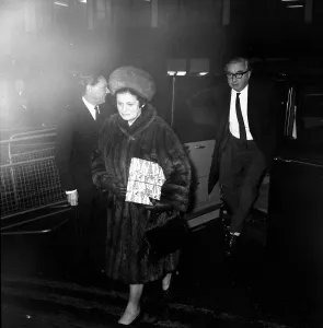 George Brown and his wife arrive at LAP from Rome after talks. Y13 George Brown and his wife arrive at LAP from Rome after talks. Y13