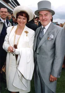 GEORGE COLE AND HIS WIFE PENNY AT THE DERBY- JUNE 1990 GEORGE COLE AND HIS WIFE PENNY AT THE DERBY- JUNE 1990