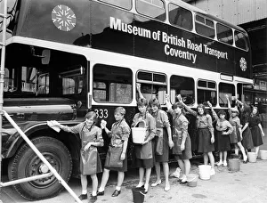 Girl Guides faced a giant-sized problem when they volunteered to wash a double-decker bus Girl Guides faced a giant-sized problem when they volunteered to wash a double-decker bus