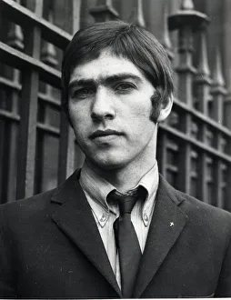 Glasgow Gangs March 1970 denis mulligan slashed on head 2 stitches outside court Glasgow Gangs March 1970 denis mulligan slashed on head 2 stitches outside court