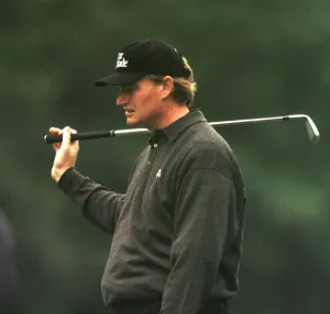 Golfer Ernie Els Wentworth World Matchplay October 1998 unhappy about his approach Golfer Ernie Els Wentworth World Matchplay October 1998 unhappy about his approach