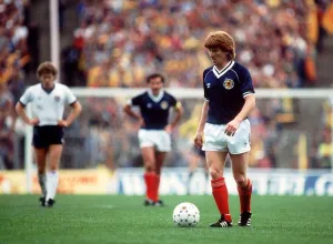 Gordon Strachan in action for Scotland against England at Hampden Park May 1984 Gordon Strachan in action for Scotland against England at Hampden Park May 1984