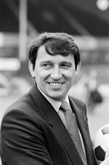 Images Dated 18th May 1987: Graham Taylor joins Aston Villa as Manager. 18th May 1987