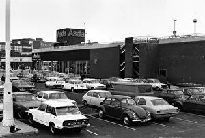 The Grange Precinct, Birkenhead. 13th October 1977 The Grange Precinct, Birkenhead. 13th October 1977