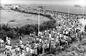 Images Dated 27th June 1982: The Great North Run 27 June 1982 - The long and winding trail of runners at White Mare